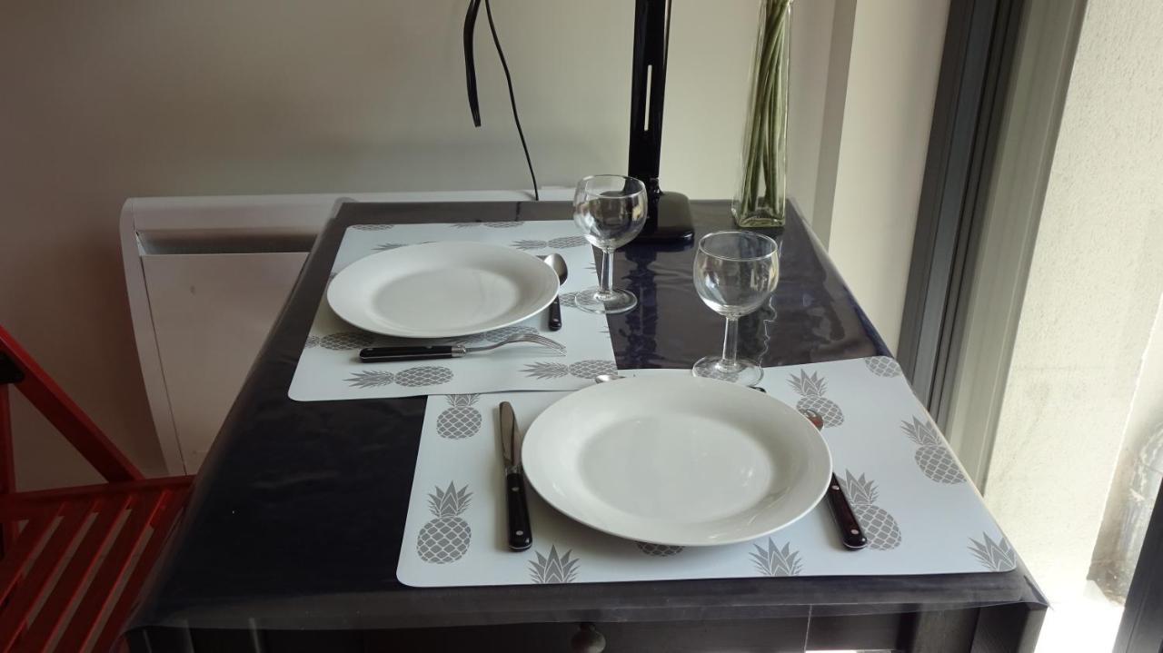 Apartment Feel At Paris-montreuil 500m Metro Parking Prive Gratuit *